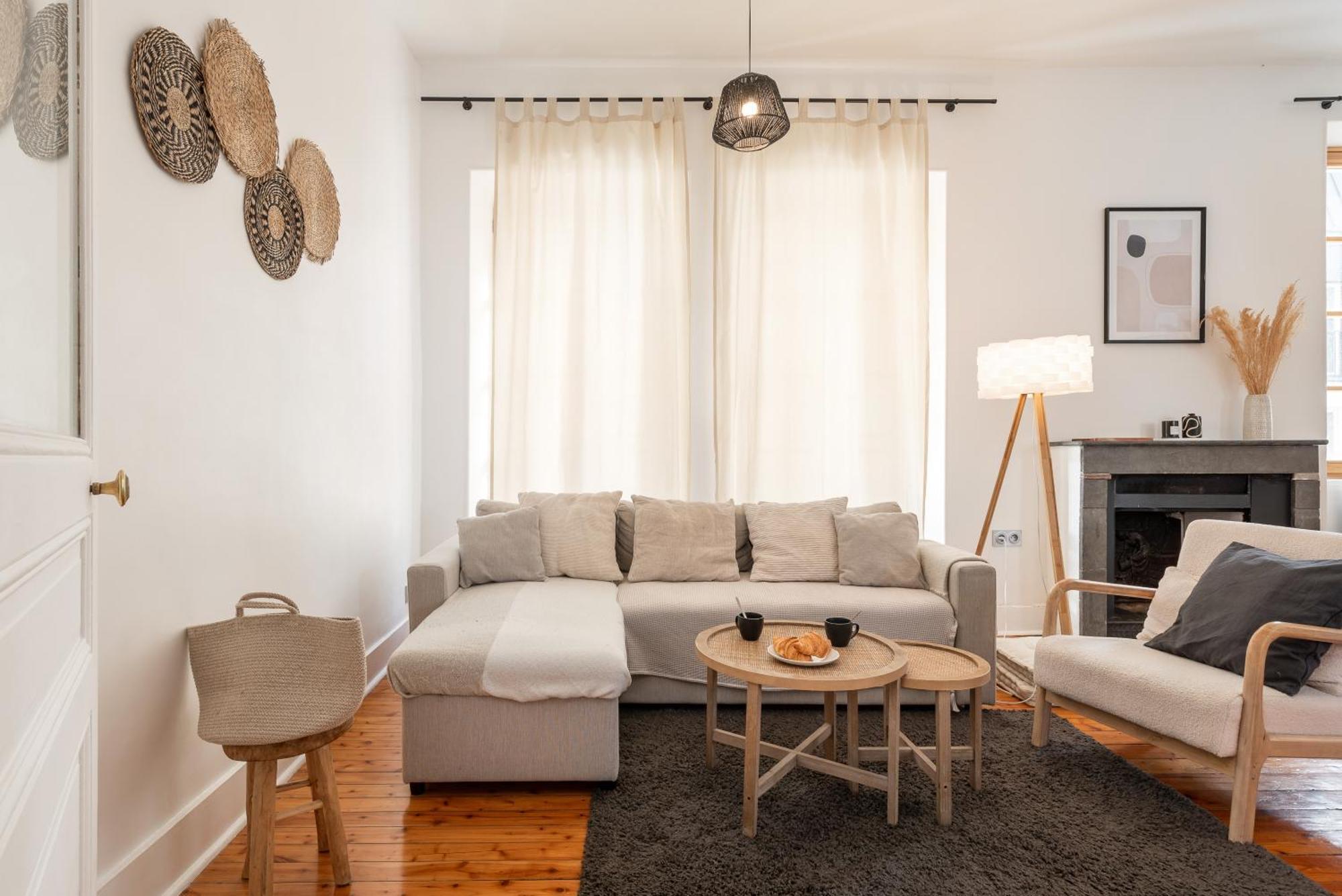 Appartement Spacieux Et Chaleureux Coeur De Ville Chambery Luaran gambar