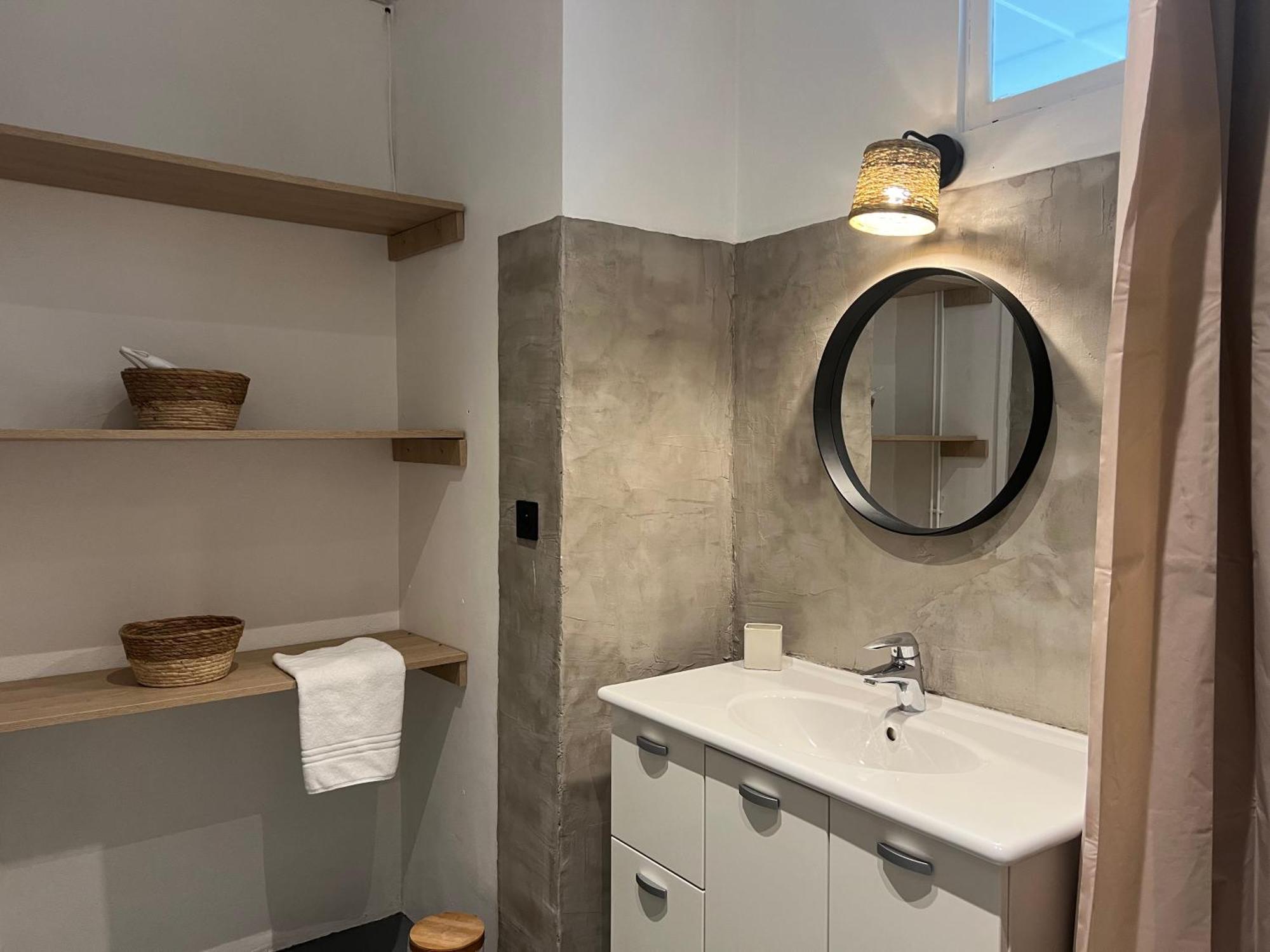 Appartement Spacieux Et Chaleureux Coeur De Ville Chambery Luaran gambar